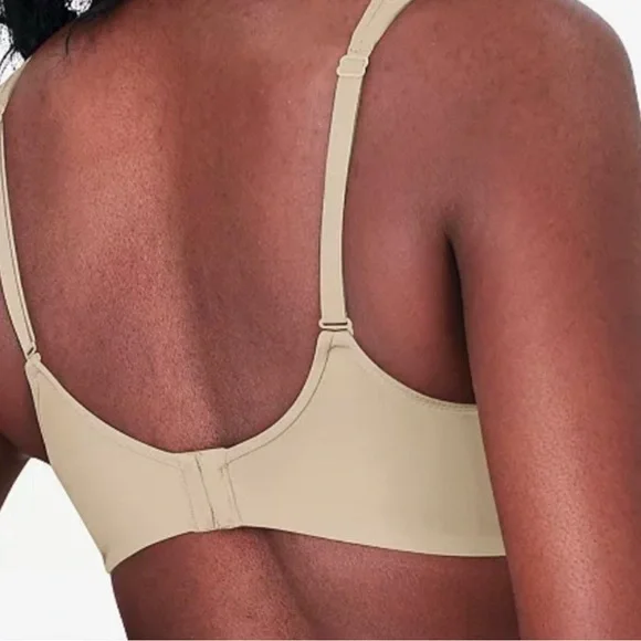 BALI One Smooth Ultra Light Minimizer Underwire Bra Sz 40DD Style 3490 NWOT - Picture 2 of 16
